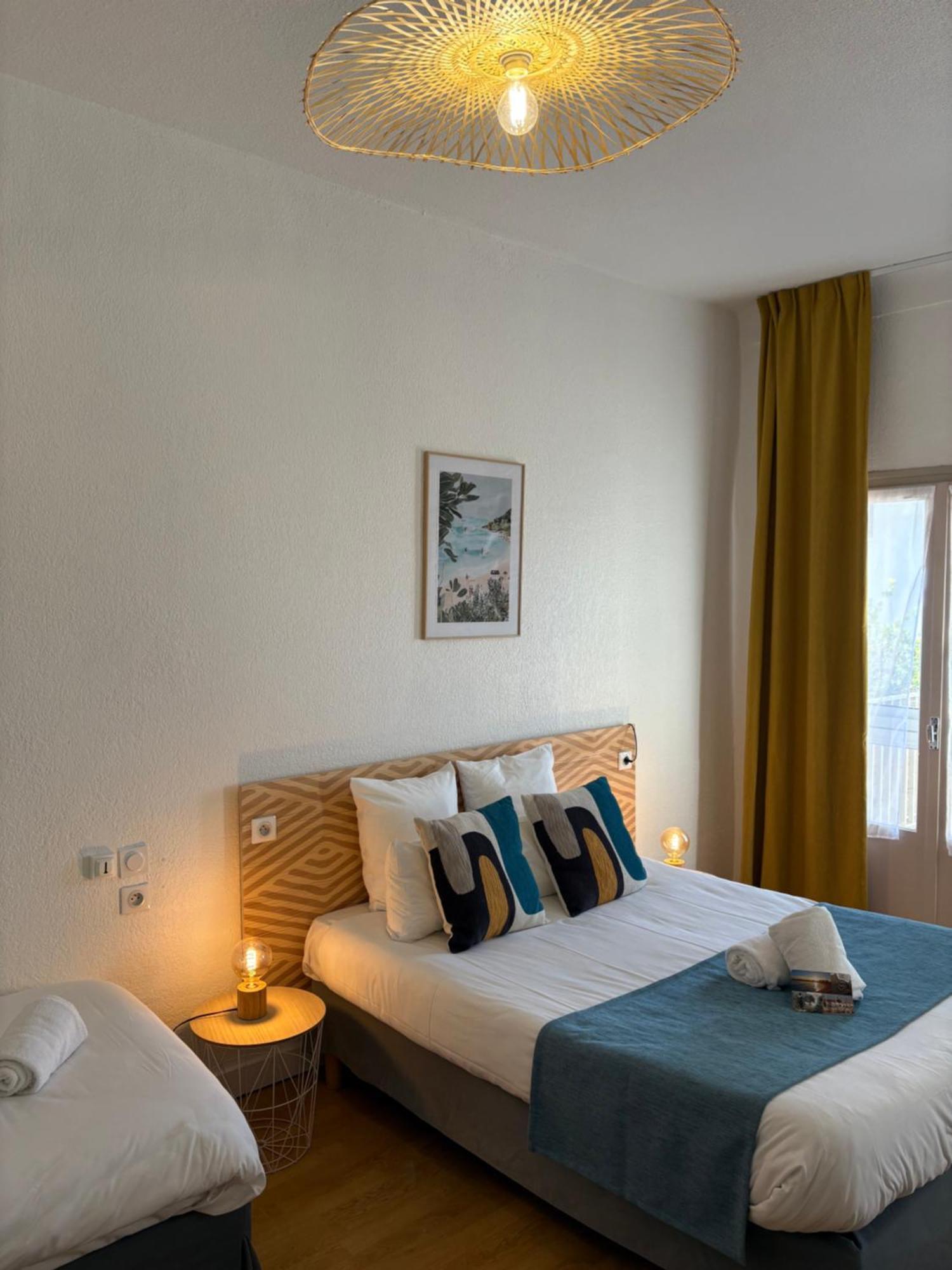 Hotel Saint Georges, Face A La Mer Canet-en-Roussillon Exterior photo
