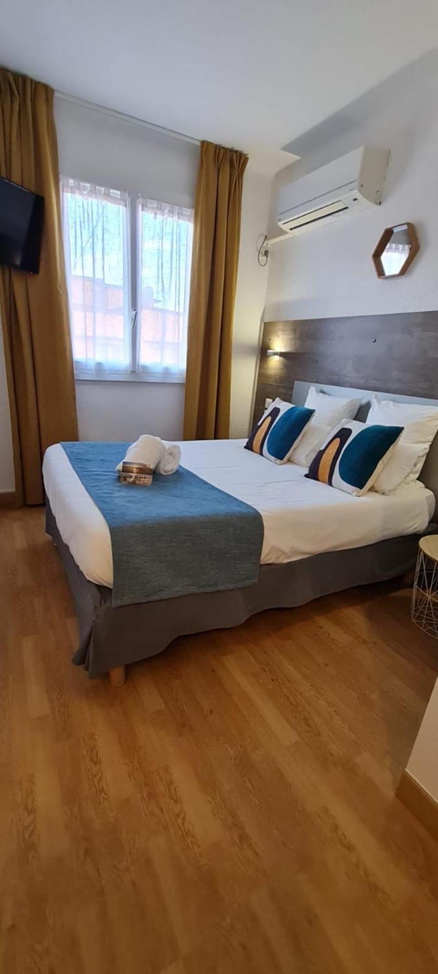 Hotel Saint Georges, Face A La Mer Canet-en-Roussillon Exterior photo